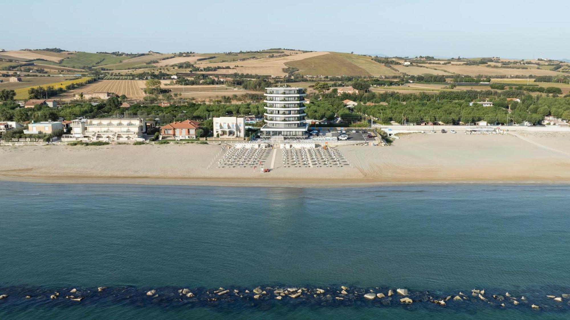 Hotel Playa Suite فانو المظهر الخارجي الصورة